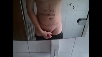 Preview 2 of Porno Mama - Buchstabieren Lektion 1 - Sklave Coki f&uuml_r Herrin Cora