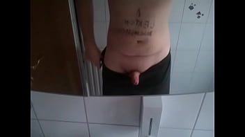 Preview 1 of Porno Mama - Buchstabieren Lektion 1 - Sklave Coki f&uuml_r Herrin Cora