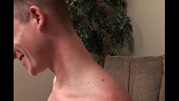 Preview 1 of Porno Casero Gov - Str8 Latino with 10 inch cock gets duped