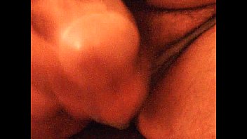 Preview 3 of Mom Says Cum On Me - pensando numa coroa dando o cu