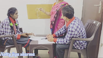 Preview 4 of Xxx Video Bngai - Indian XXX Gawar girl of the village scolded the servent for pussy fuck
