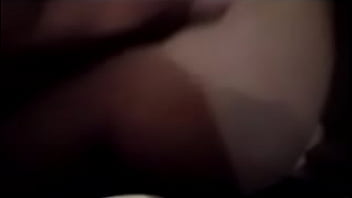 Preview 1 of Vk Voyeur Sex Goruntuler - Socando o cuzinho da magrinha no banheiro (Moreno 2.2)