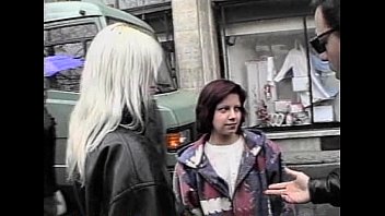 Preview 4 of Dubai Xxnx - LBO - Kissed From Romania - scene 1 - extract 1