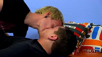 Preview 1 of Nest Friend Trente Babes - Chris and Max Go At It!