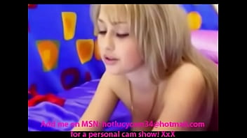Preview 1 of Soumise Duqu - Nice Blonde Teen Fingering On Webcam