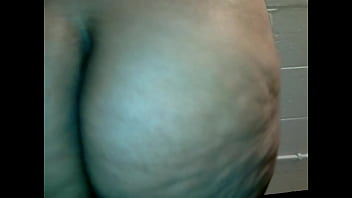 Preview 3 of Turkeyxmov - BIG BOOTY BAY PREVIEW