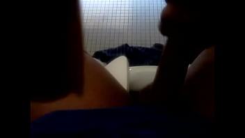Preview 1 of Sexe Family Big Tite Tube - Bbc bus station bathroom lol