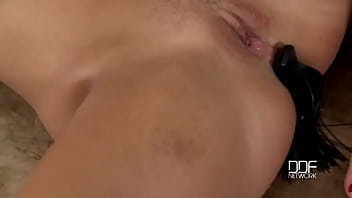 Preview 1 of Mom Son Hande - Neapolitan spank party! [Part 3]