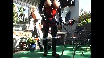 Preview 1 of Caught In The Act Lesbians - Roxina2009GardenTartInRubberBoots180909XXL.WMV