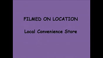 Preview 4 of Xnxx V2018 - Topless Shopping