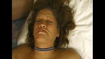 Preview 4 of Parejitas De Torbe Fanny Ivan - Metro - Toxxxic Cumm 05 - scene 5 - extract 1