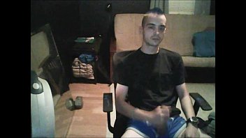 Preview 1 of Massage Hanjob - Fun alone