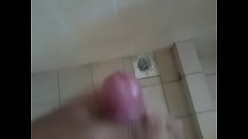 Preview 4 of Sister Peeping Help Handjob - melayu lancap