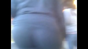 Preview 3 of Sitara Baig Sexy Video - Calzas en la calle