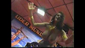 Preview 4 of Porno Real Novinha Dor - Arab sexy nude dance - XVIDEOS.COM