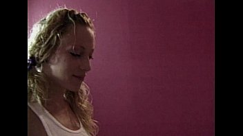 Preview 1 of Janda Malaysia - Metro - Blow Job Sex - scene 3 - extract 1