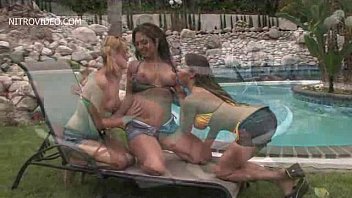 Preview 1 of Deasi Handicam - lebian girls orgy