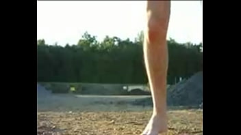 Preview 3 of Teen Tube Om Ngetot - Exhibe et branle sur un chantier