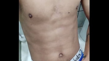 Preview 3 of Bokep Indonesia Tante Vs Ponakan - Sem nada pra fazer...vamos bater uma