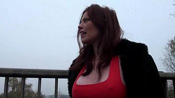 Preview 1 of Violacion De Chilenas - Milf amateur redhead Holly flashing and getting naked in public