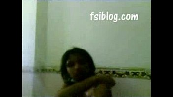 Preview 1 of Xxxx Hende - Bangladeshi cut girl
