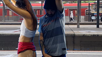 Preview 4 of Fook One - Casal faz sexo no terminal de trem em p&uacute_blico!
