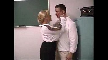 Preview 3 of Mom On Cocaine Incest - Sexy Blonde Secretary 1
