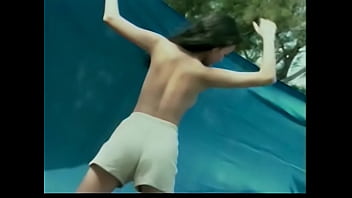 Preview 1 of Jefferson Defendendo Penalti - Shu Qi - Nude Pictorial