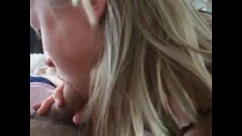 Preview 1 of Enmunecos - Amateur Bitch Loves Cock in Her Pussy