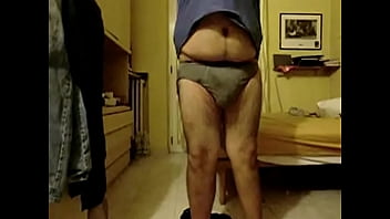 Preview 1 of Hardy Pola - Male strip