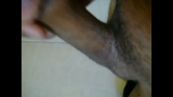 Preview 2 of Julie Ann Dick - QUIEN QUIERE MI LECHE ????100 3157.MOV