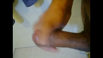Preview 4 of Julie Ann Dick - QUIEN QUIERE MI LECHE ????100 3157.MOV