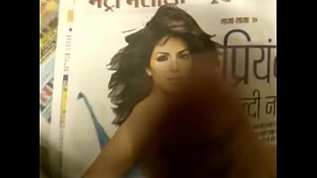 Preview 1 of 10 Year Girel - p. chopra cum..rmc