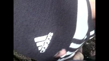 Preview 1 of Big Boob Hurny Mom - Geiler Blowjob im Wald