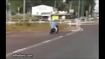 Preview 4 of Pai A Forca - Tyrone gets a new scooter
