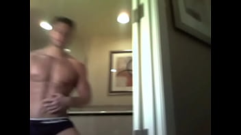 Preview 2 of Indiynys Sex - muscle mike