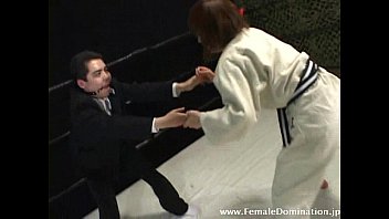 Preview 2 of Elinde Bosalt - Mistress beats up gagged slave in wrestling match inside the ring