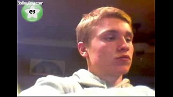 Preview 1 of A Rola - Cute guy wanking off on webcam