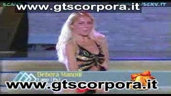 Preview 3 of Crying Bigtits - Estate di veline 2002