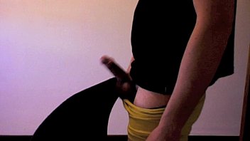 Preview 4 of Yuuki Hikari - . yellow pants. sin depilar