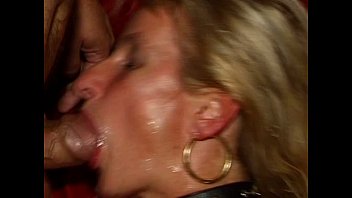 Preview 2 of Tamilnad Couple Sex - SpermAnneke Bukkake Gangbang cum orgie 13