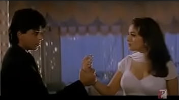 Preview 1 of Best Kiss Scenes - MADHURI KISS ON NECK.MPG