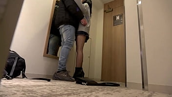 Preview 2 of Fakehospital 2 - 美形で知的な医大生がまさかの痴女化！？超敏感なスレンダーボディをビクつかせ崩壊寸前まで絶頂〈イク〉を繰り返す！！尻射・中出し・顔射3連発！！Part2