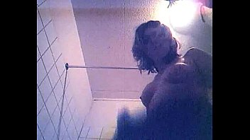 Preview 2 of Gay Travesti Sex - Dusche