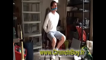 Preview 1 of Pudgie Mommy - extrait video gay gratuit de crunchboy v. soumission sexuelle grosse bite beau