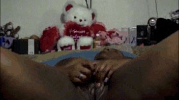 Preview 3 of Darjiand Girl - BBW shaking ass and playing with herself