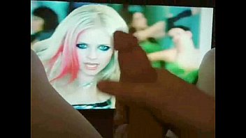 Preview 2 of Awek Web Cam - Avril Lavigne - Hot - Cum Tribute