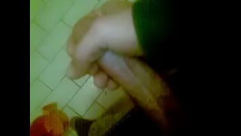 Preview 3 of Thelw Gamisi - 28042011[1]