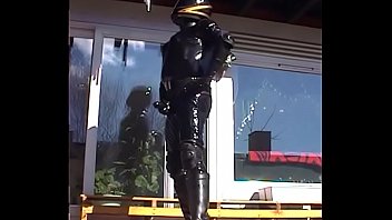 Preview 1 of Endays - Roxina2003ReadyForRide060403XXL.WMV