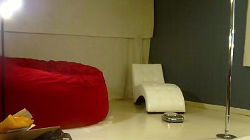 Preview 1 of Sexcy Gril - Phat ass in red dress (virgoperidot)